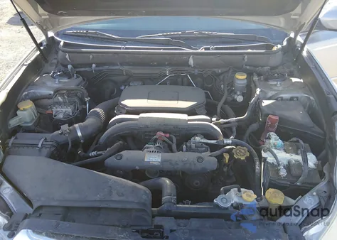 2011 Subaru Outback 2.5I Premium z USA, uszkodzony, nr VIN 4S4BRBCC8B3430422